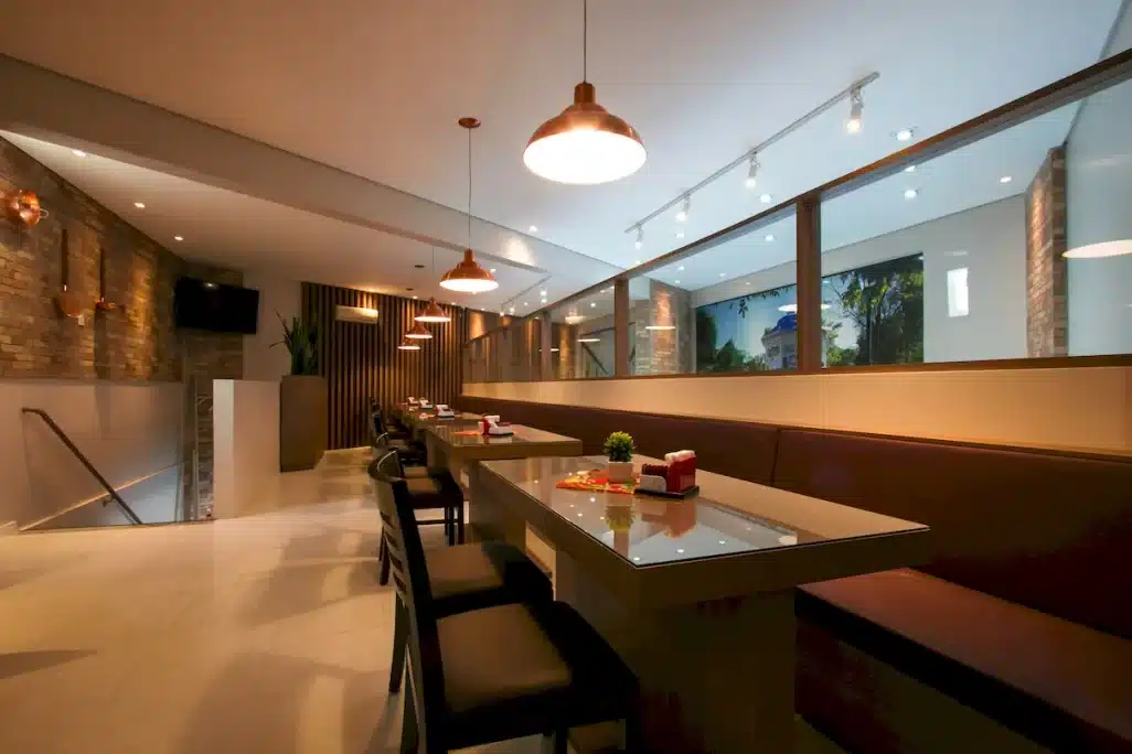 design de interior de restaurante confortável e charmoso